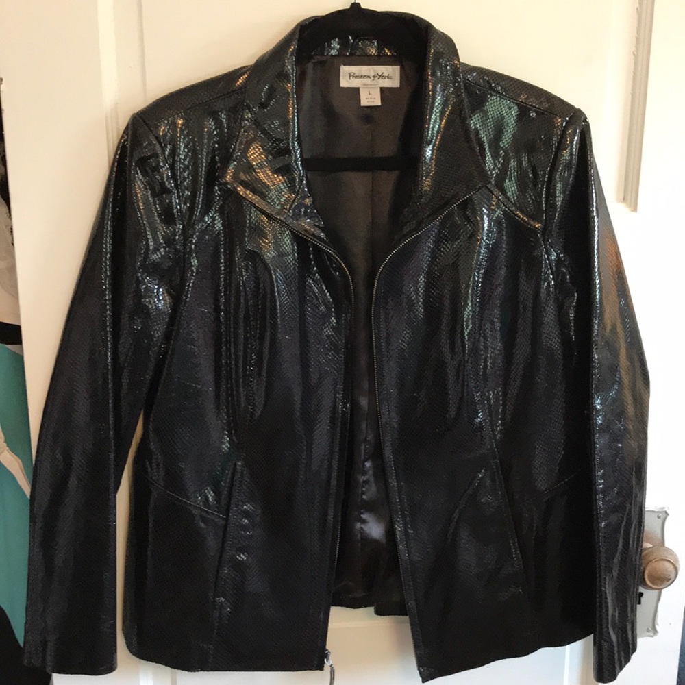 Black Leather Preston& York cost Size L